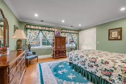 109 Wheatley Road, Brookville, NY 11545 - Photo 36