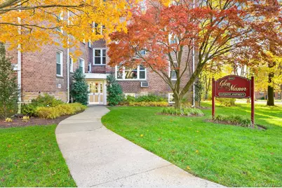 600 Pelham Road #2G, New Rochelle, NY 10805 - Photo 2