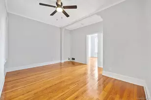 71-52 68th St, Glendale, NY 11385 - Photo 4