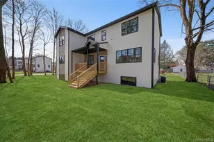 24 Garden Dr, Monticello, NY 12701 - Photo 2