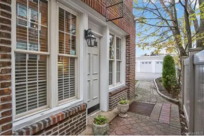 105 Seventh Street #10, Garden City, NY 11530 - Photo 2