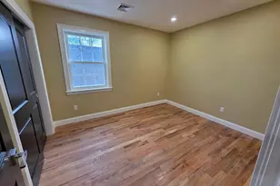 240-02 147th Rd, Rosedale, NY 11422 - Photo 6