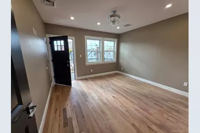 24002 147th Road, Rosedale, NY 11422 - Photo 14