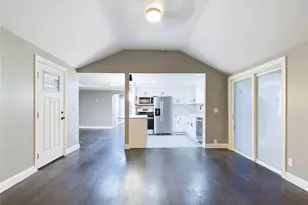 115 Clinton Ave, Patchogue, NY 11772 - Photo 6