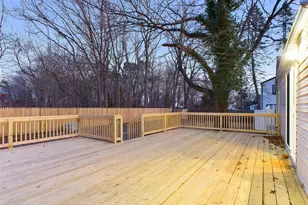 115 Clinton Ave, Patchogue, NY 11772 - Photo 32