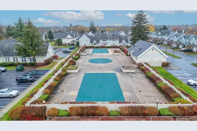 11 Northwood Blvd, Central Islip, NY 11722 - Photo 8