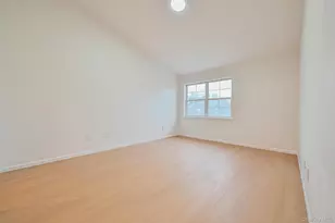 11 Northwood Blvd, Central Islip, NY 11722 - Photo 18