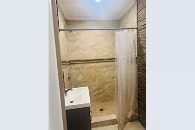 8033 88th Road #2nd fl, Woodhaven, NY 11421 - Photo 6