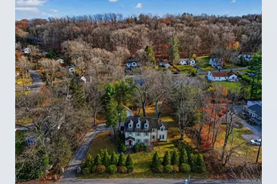 484 Bedford Road, Bedford Hills, NY 10507 - Photo 2