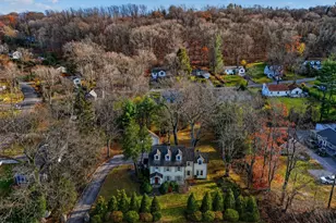 484 Bedford Rd, Bedford Hills, NY 10507 - Photo 2