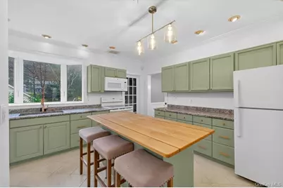 484 Bedford Road, Bedford Hills, NY 10507 - Photo 4