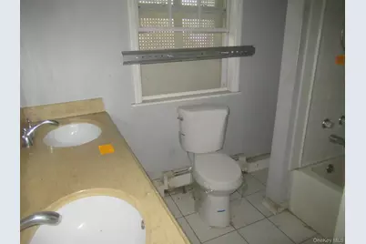 35 Carpenter Avenue, Newburgh, NY 12550 - Photo 14