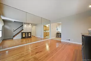 979 Merillon Ave, Westbury, NY 11590 - Photo 4