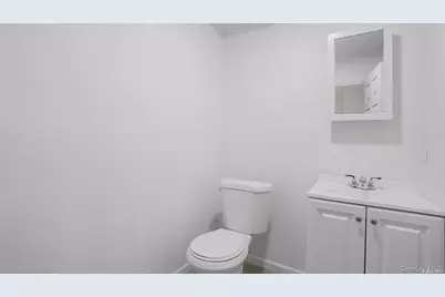 106-25 Guy R Brewer Boulevard, Jamaica, NY 11433 - Photo 22