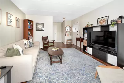 470 Halstead #4G, Harrison, NY 10528 - Photo 4