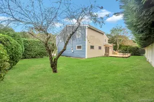 90 Rockland Dr, Jericho, NY 11753 - Photo 28