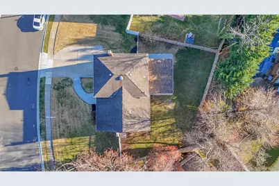 2 Walnut Drive, Syosset, NY 11791 - Photo 24