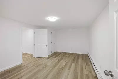 45 N Ronald Drive, Amityville, NY 11701 - Photo 20