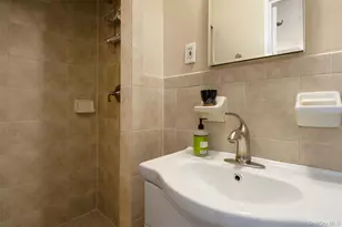 565 Broadway, Hastings on Hudson, NY 10706 - Photo 16