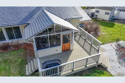 17 Homer Place, Poughkeepsie, NY 12603 - Photo 10