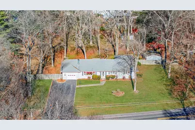 17 Coram Swezeytown Road, Coram, NY 11727 - Photo 32