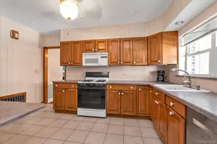 78-14 220th Pl, Oakland Gardens, NY 11364 - Photo 8