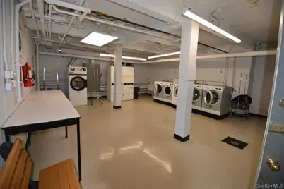 100 S Ocean Avenue S #3U, Freeport, NY 11520 - Photo 18