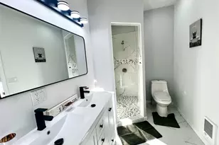 128 W Main St, Middletown, NY 10940 - Photo 16