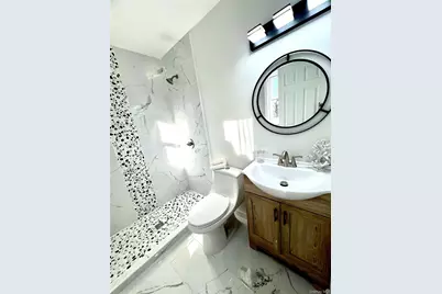 128 W Main Street, Middletown, NY 10940 - Photo 22