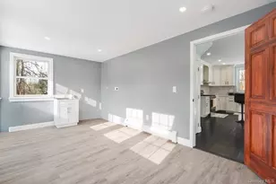 104 S Quaker Ln, Hyde Park, NY 12538 - Photo 8