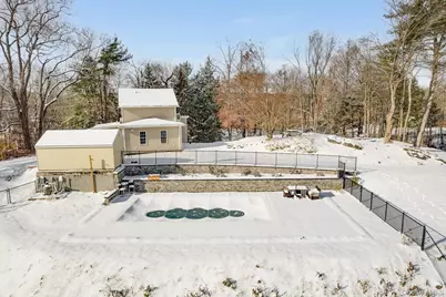 104 S Quaker Lane, Hyde Park, NY 12538 - Photo 2