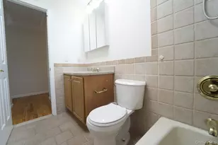 556 E Harrison St, Long Beach, NY 11561 - Photo 12