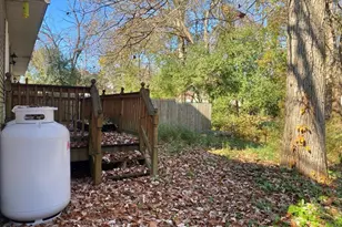 7 Penny Ln, Newburgh, NY 12550 - Photo 2