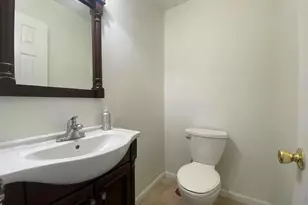 7 Penny Ln, Newburgh, NY 12550 - Photo 8