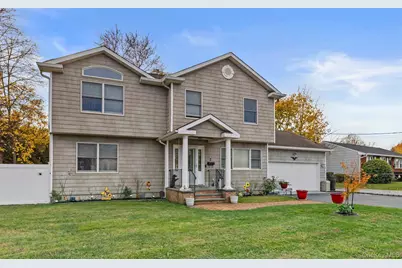 2 Smith Street, Deer Park, NY 11729 - Photo 2