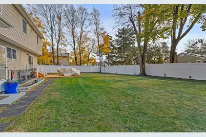 2 Smith Street, Deer Park, NY 11729 - Photo 32