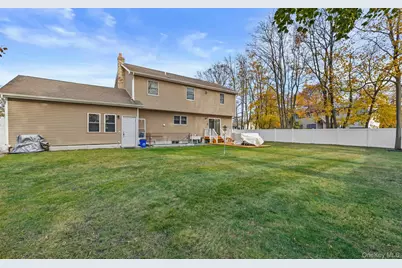 2 Smith Street, Deer Park, NY 11729 - Photo 30