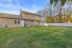 2 Smith St, Deer Park, NY 11729 - Photo 30