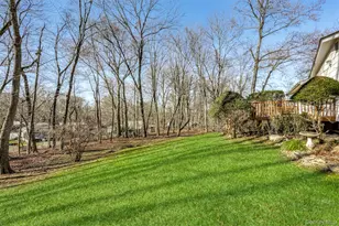 11 Fleetwood Ave, Chestnut Ridge, NY 10977 - Photo 16