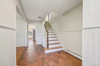 37 Minuteman Circle, Orangeburg, NY 10962 - Photo 4