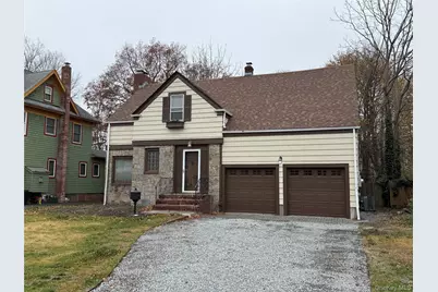 66 Rose Avenue, Patchogue, NY 11772 - Photo 2