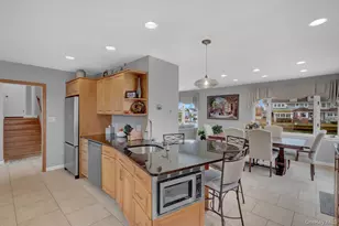 23 Biltmore Blvd, Massapequa, NY 11758 - Photo 14