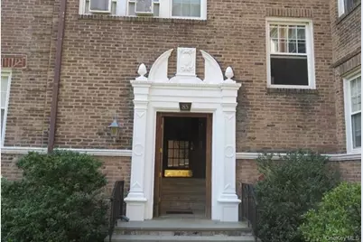 85 N Broadway #1H, White Plains, NY 10603 - Photo 2