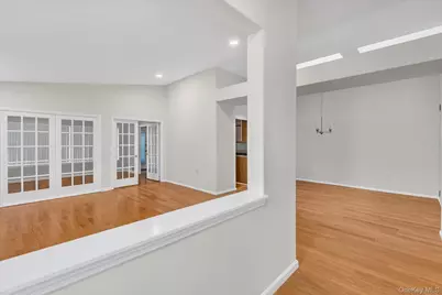 289 Glen Drive, Ridge, NY 11961 - Photo 16