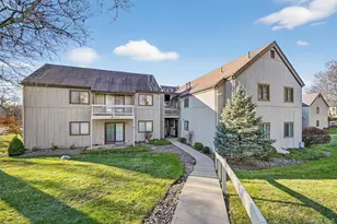 59 Sycamore Dr, Middletown, NY 10940 - Photo 2