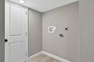 27 Claire Ln, Sayville, NY 11782 - Photo 16