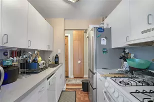 1075 Sheepshead Bay Rd, Brooklyn, NY 11229 - Photo 10