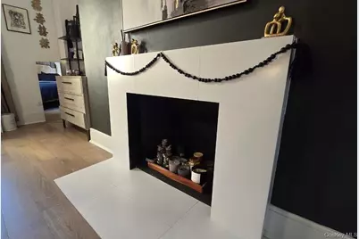 148-09 Northern Boulevard #2O, Flushing, NY 11354 - Photo 4