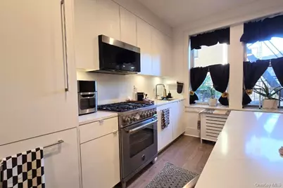 148-09 Northern Boulevard #2O, Flushing, NY 11354 - Photo 16