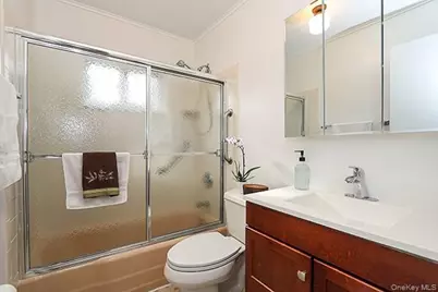 400 Fulton Street #14C, Farmingdale, NY 11735 - Photo 12
